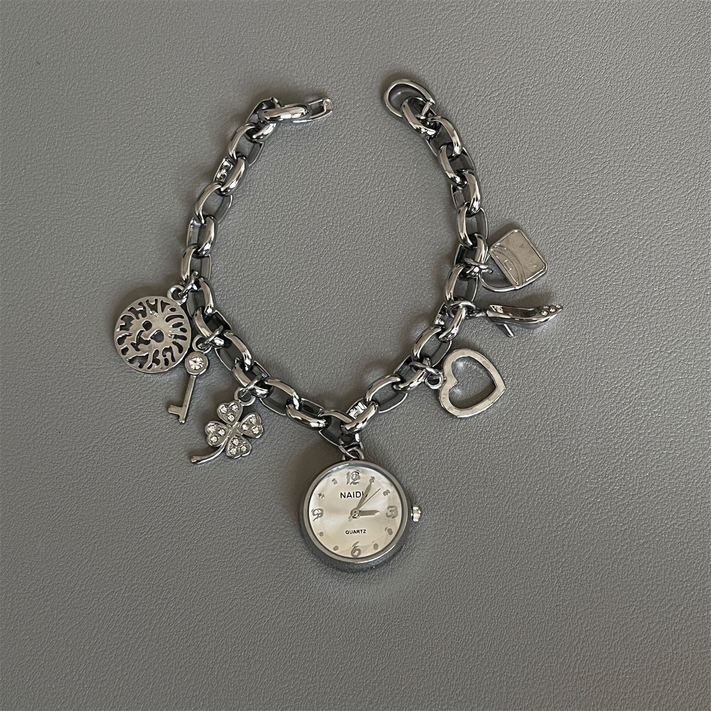 Fashion Korean Style Diamond Thin Love Watch Women's Simple