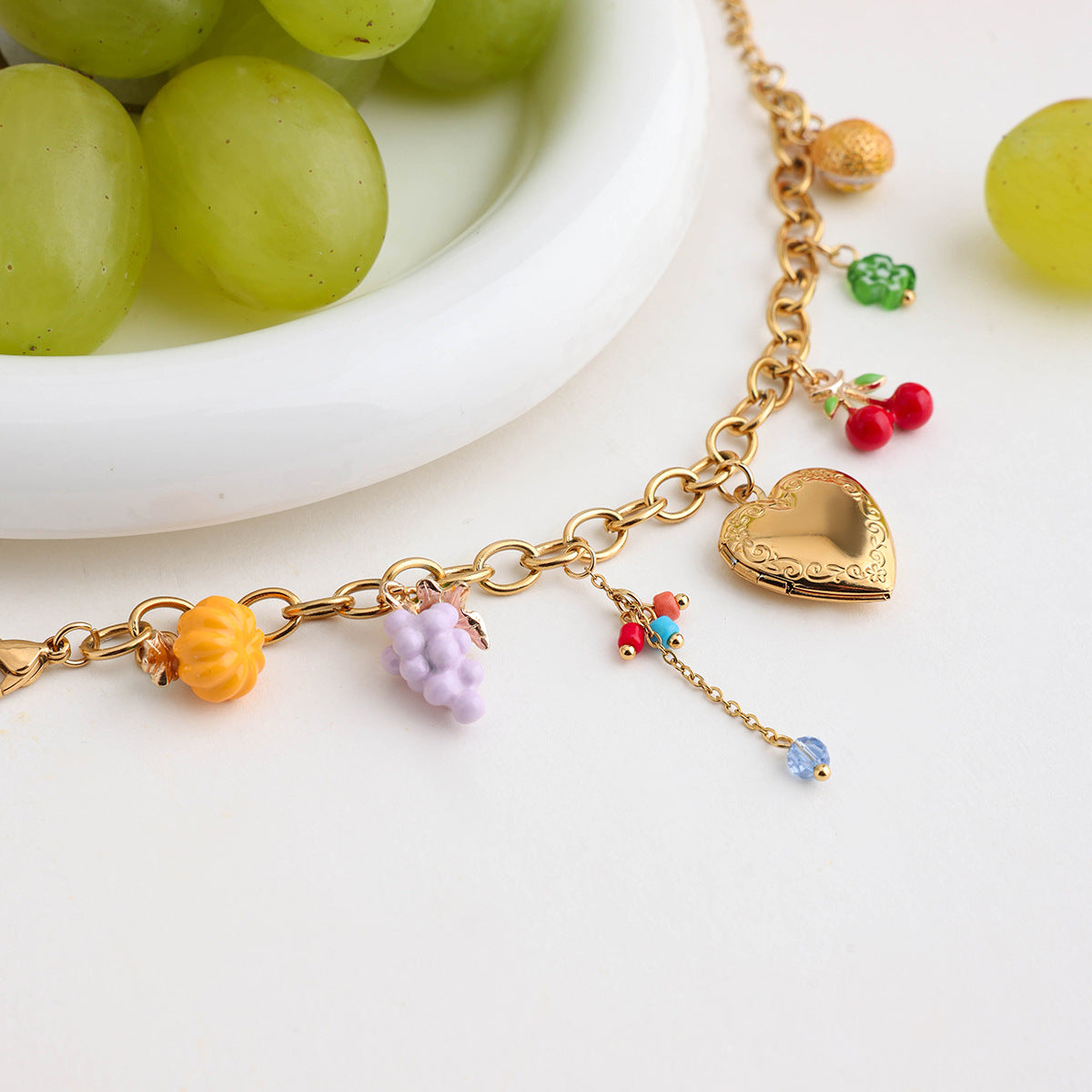 18K Gold Stainless Steel Bracelet Light Luxury High-grade Love Fruit Chain Jewelry