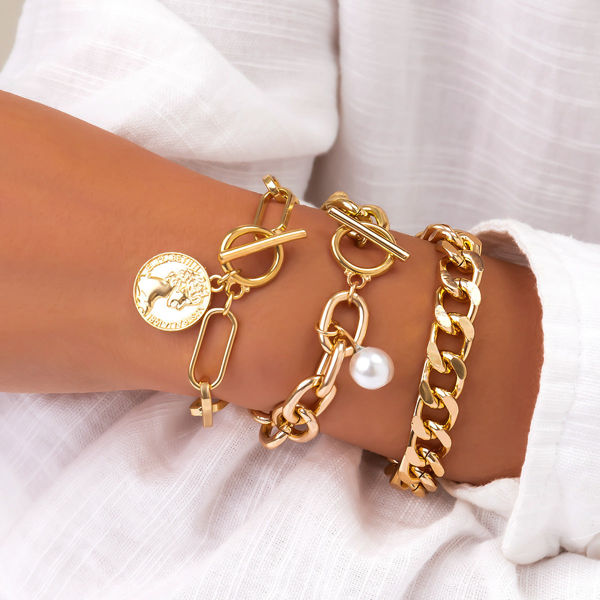 Sweet Cool Pearl Bracelet Set